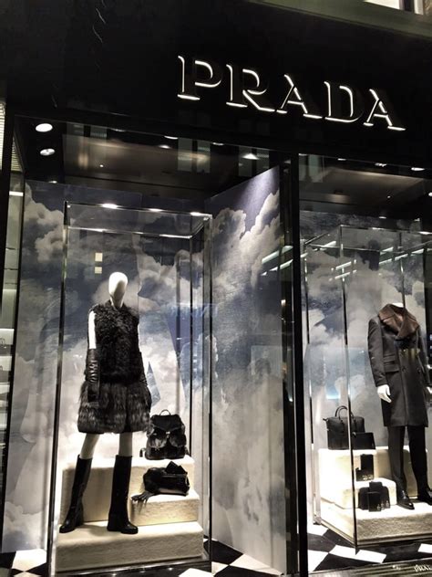 prada hamburg neur wall|Neuer wall shopping.